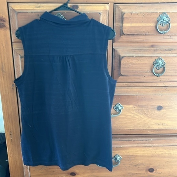 T by Talbots Women’s Navy Blue Sleeveless Polo Shirt Size Large NWOT - Picture 5 of 7